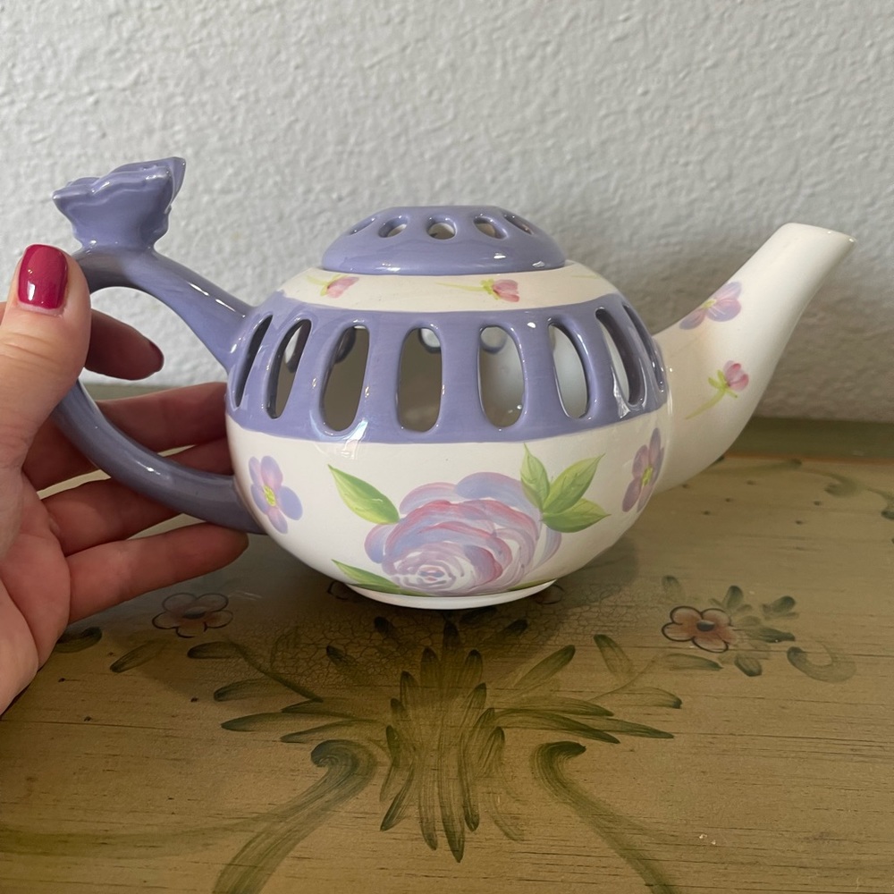 Vintage Hallmark Ceramic Teapot